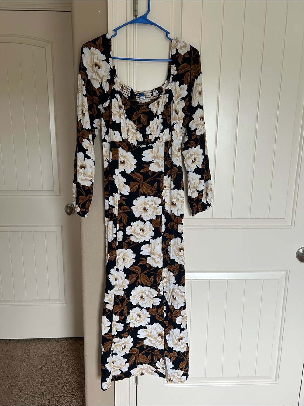 Old Navy Black Long Sleeve Maxi Dress with White Floral and Brown Leaves